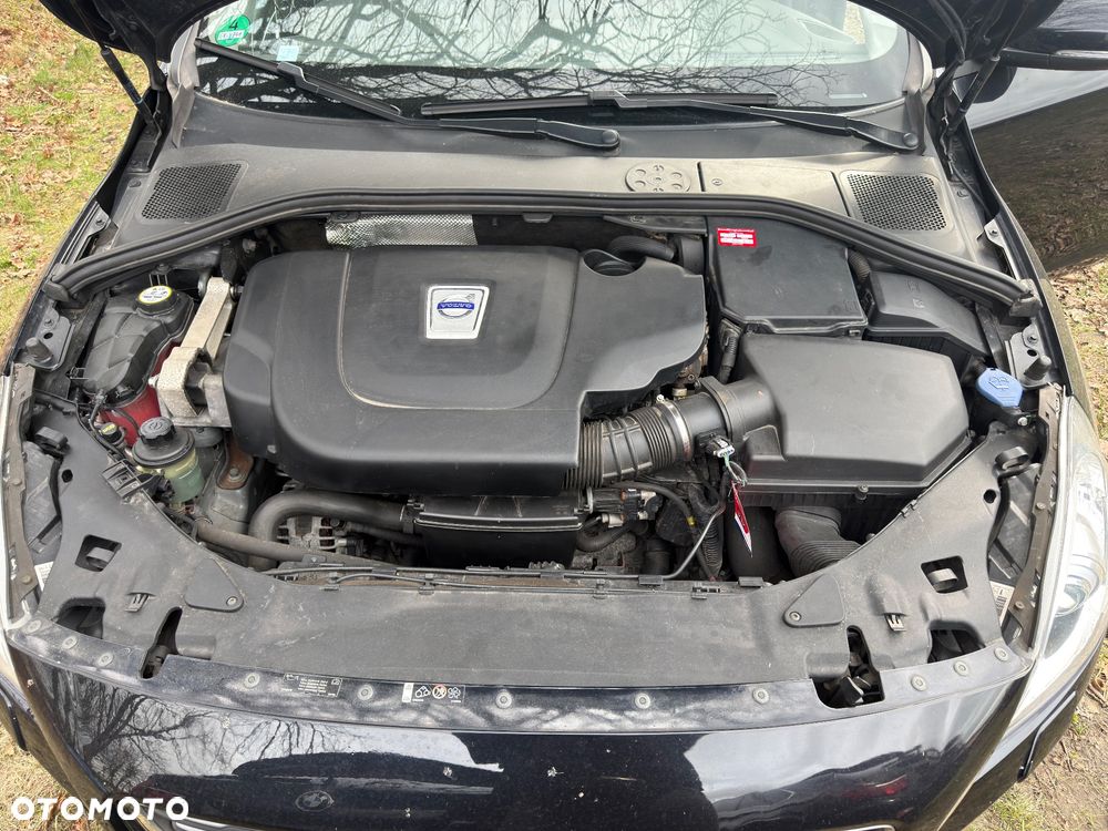 Volvo S60 D5 Summum - 14