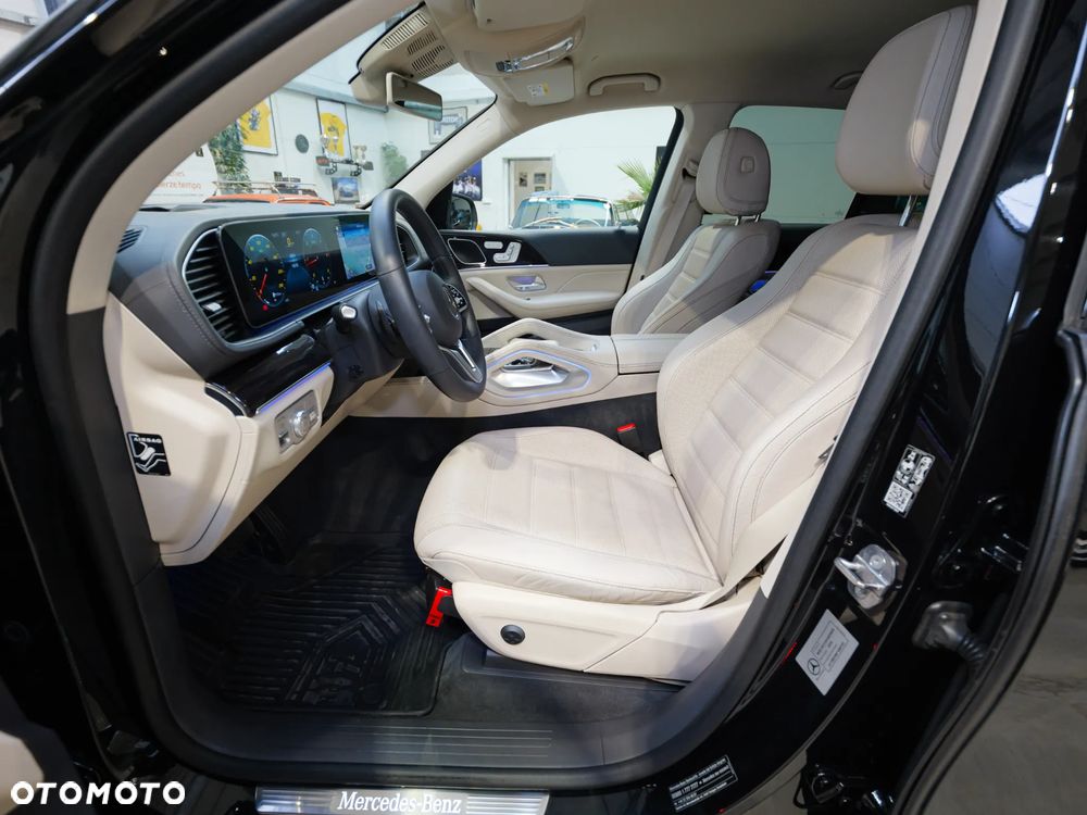 Mercedes-Benz GLE 300 d 4-Matic - 17