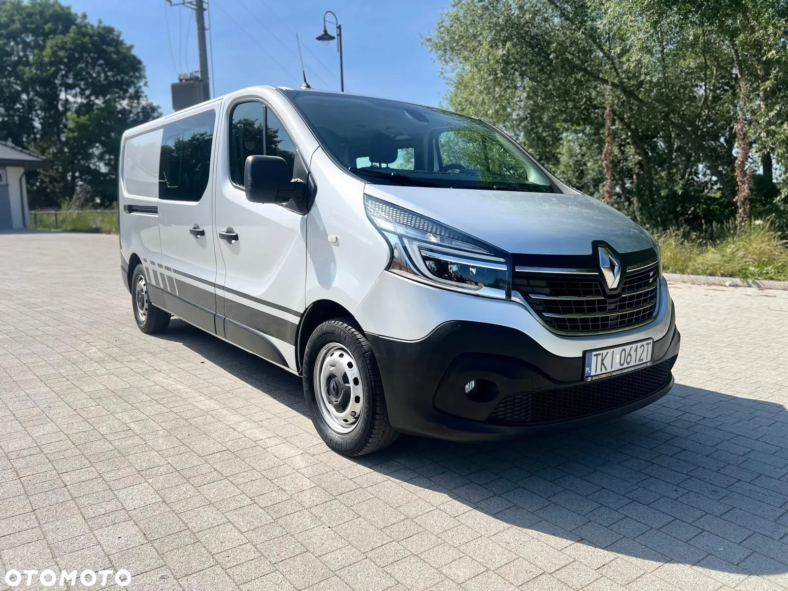 Renault Trafic L2H1 / 2.0 DCI / Brygadówka / 6 osób / - 10