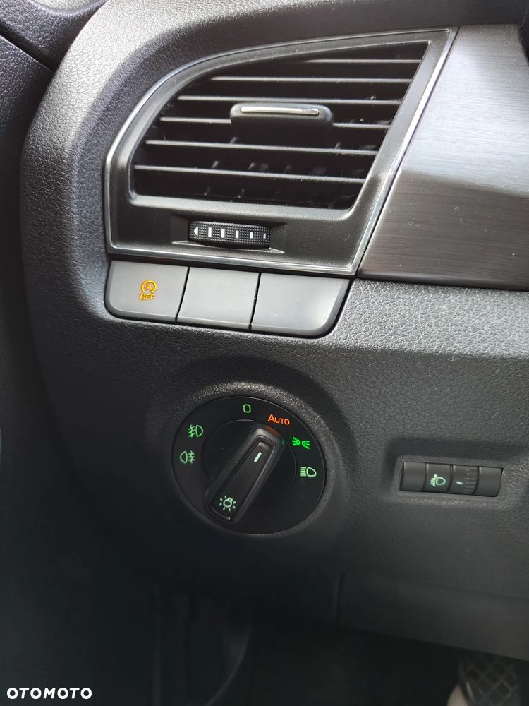 Skoda Fabia 1.0 MPI Clever - 17