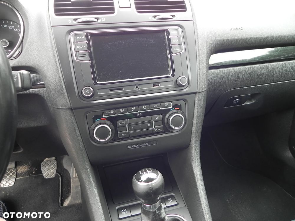 Volkswagen Golf 2.0 TDI Comfortline - 30