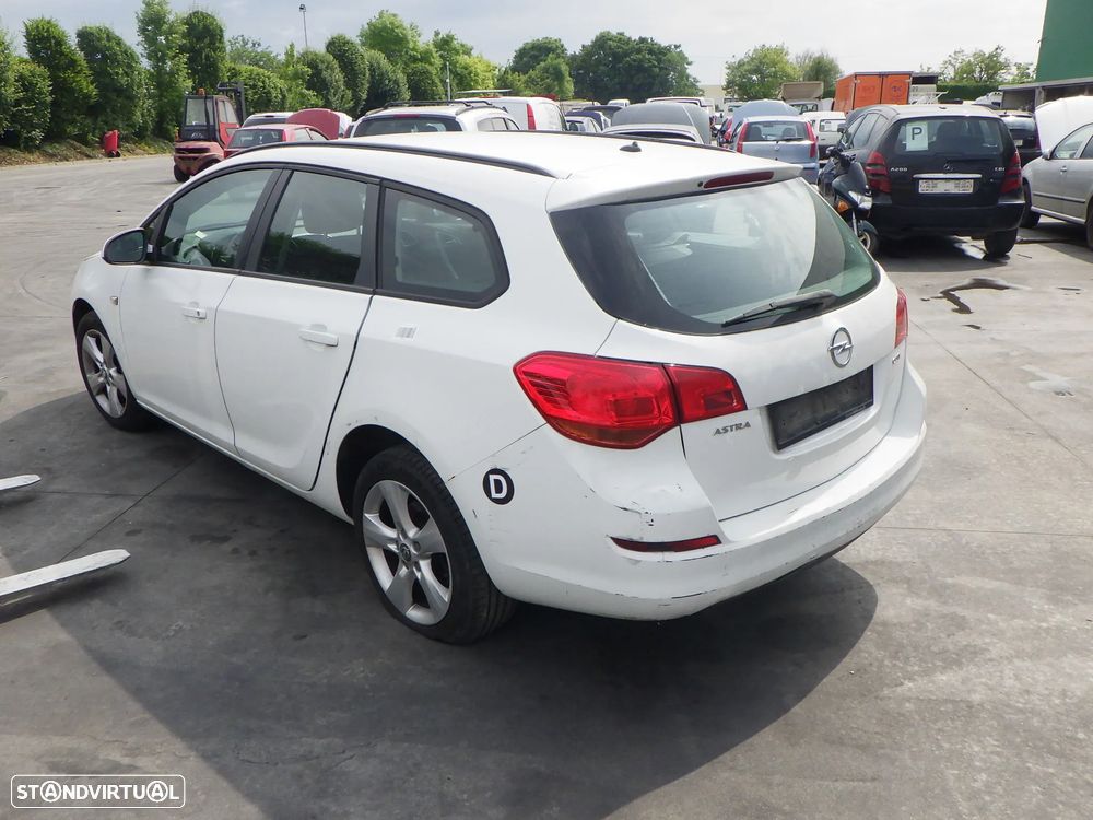 Motor A17DTR Opel Astra J Sports Tourer 1.7cdti 125cv 2011 - 4