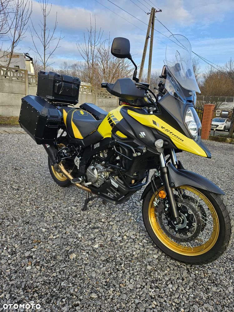Suzuki V-STROM - 13
