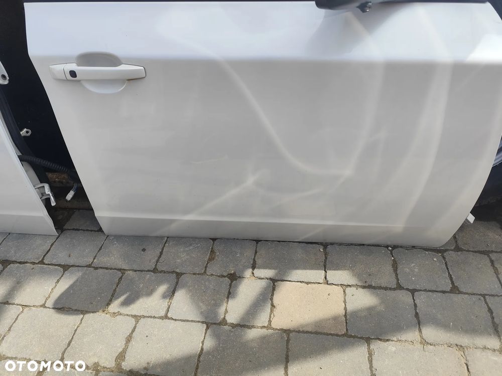 Subaru Impreza Sport GH maska zderzak lusterko drzwi klapa lampy ksenon tylne LED listwy progowe - 5