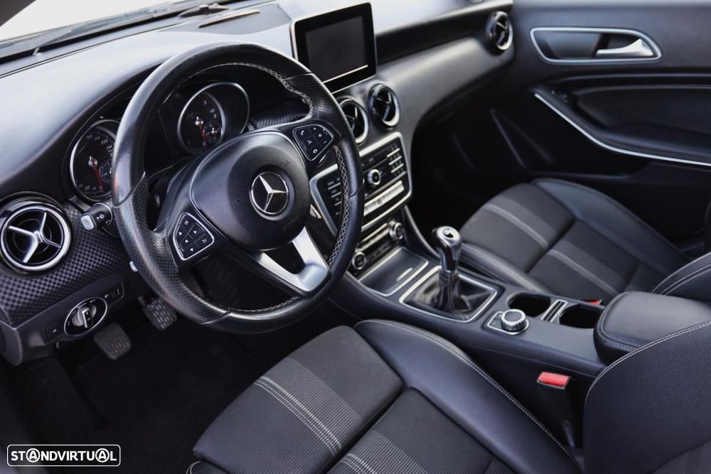 Mercedes-Benz A 180 d Urban - 8