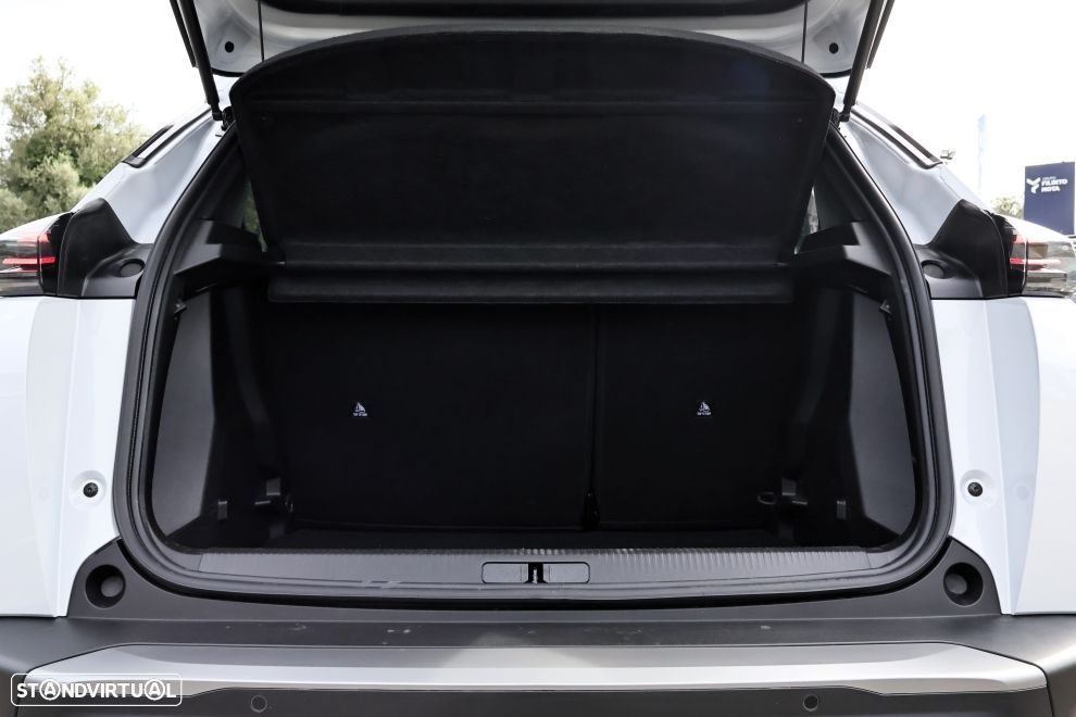 Peugeot 2008 1.2 Allure - 18