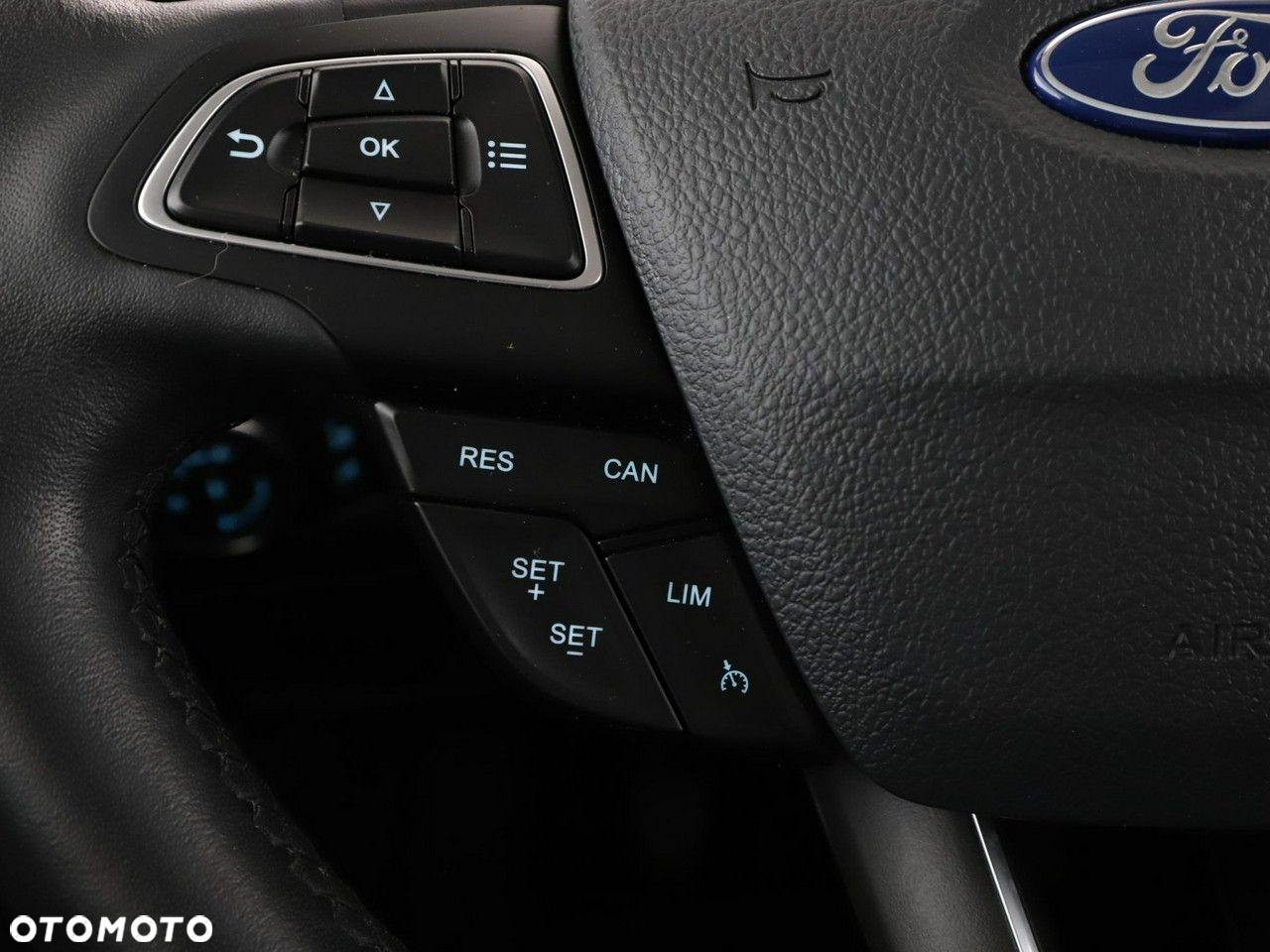 Ford EcoSport 1.0 EcoBoost COOL&CONNECT - 28