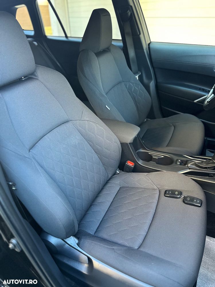 Toyota Corolla Cross Hybrid 1.8 VVT-i Lounge - 14