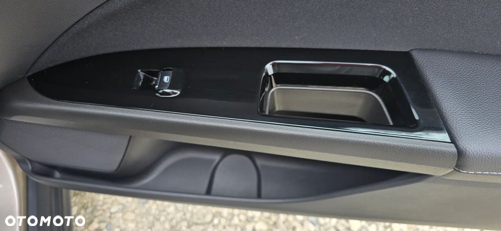 Ford Mondeo 2.0 EcoBlue Trend - 23
