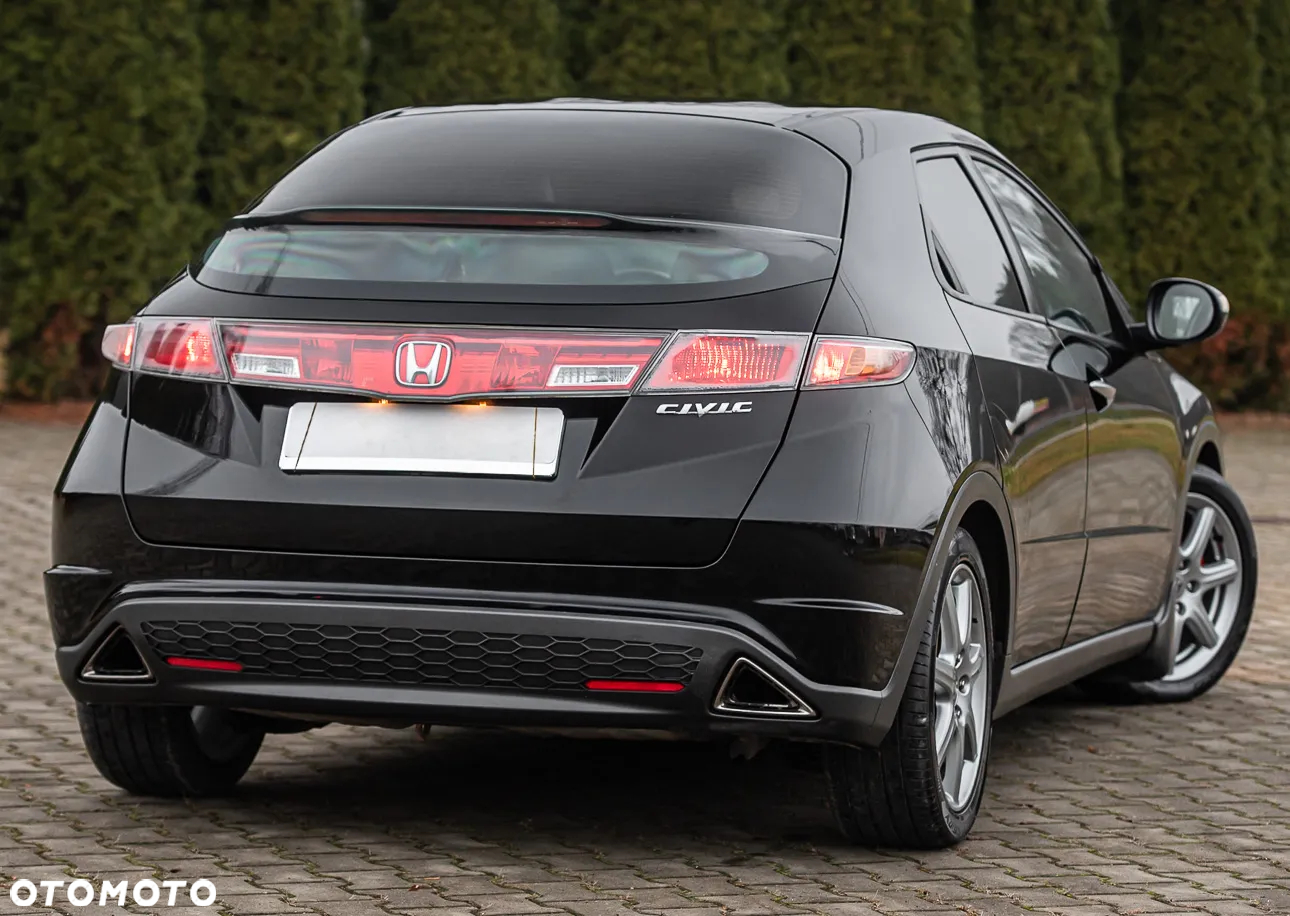 Honda Civic 1.8 Comfort - 8