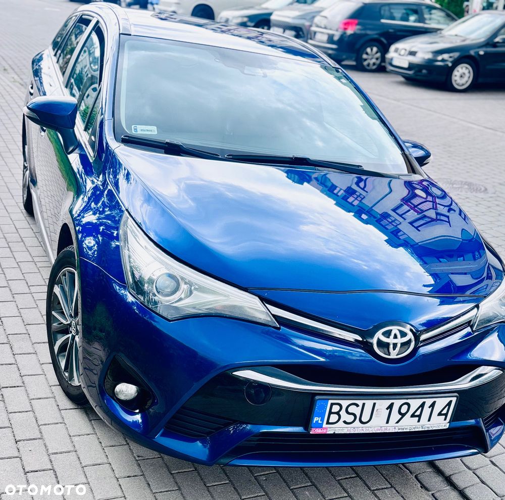Toyota Avensis - 6