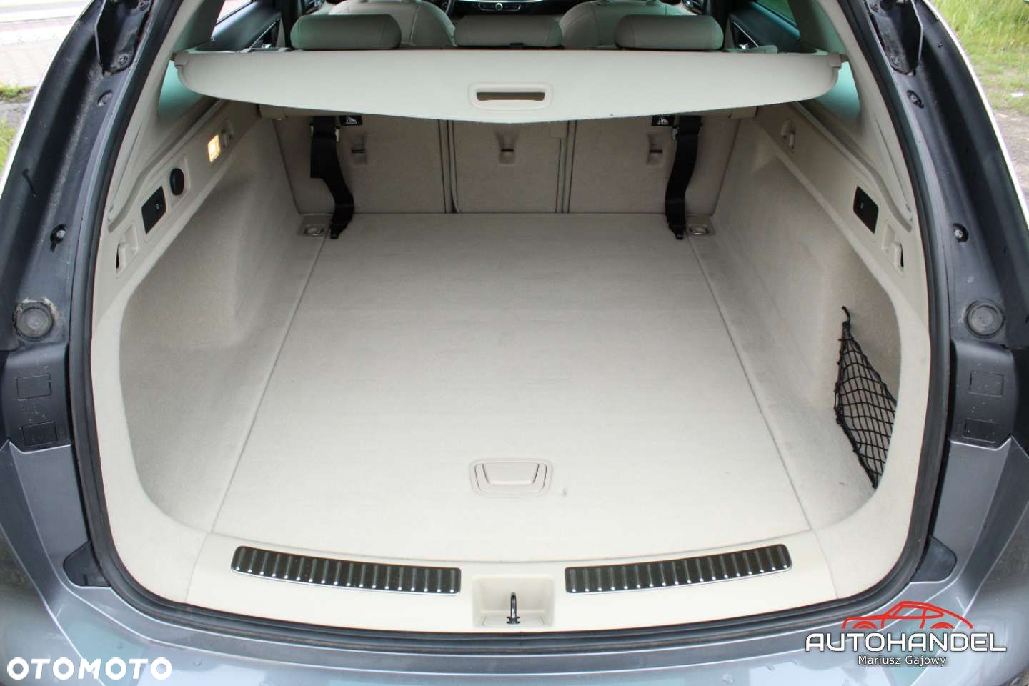 Opel Insignia - 27