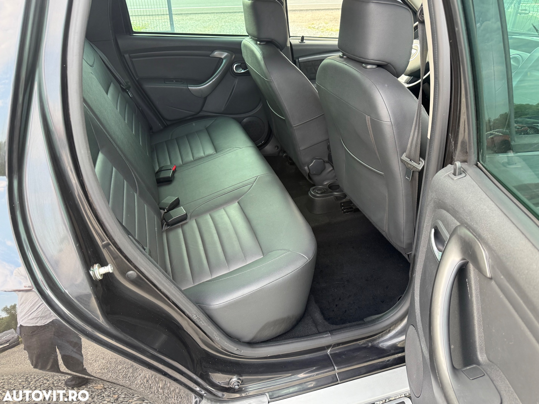 Dacia Duster 1.5 dCi 4x4 Laureate - 13