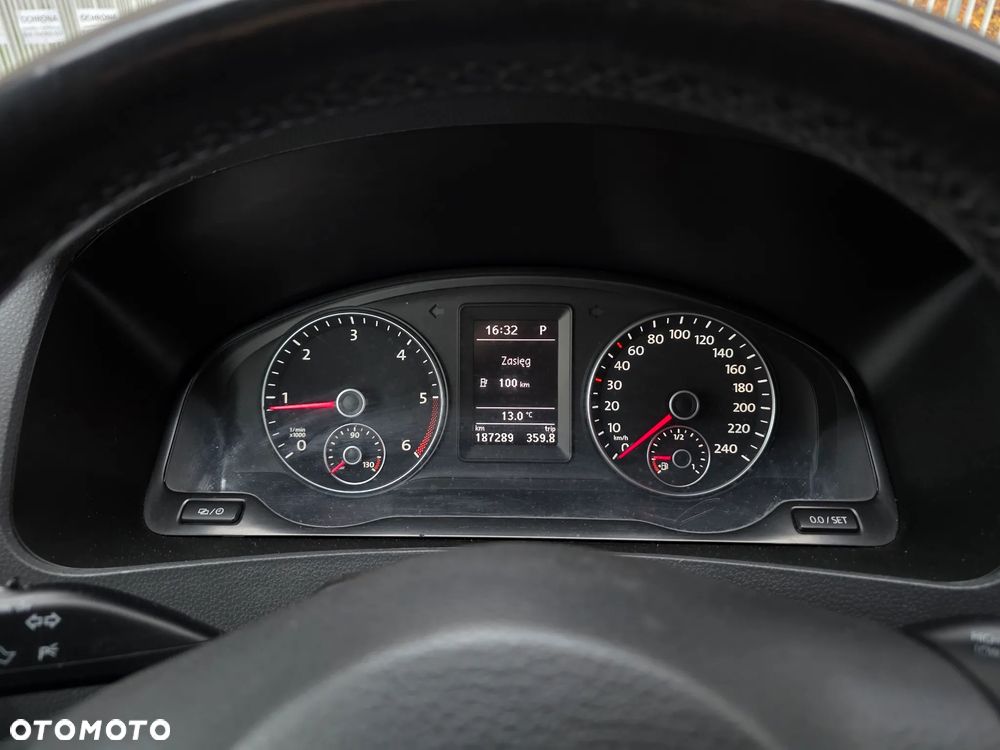 Volkswagen Transporter - 16