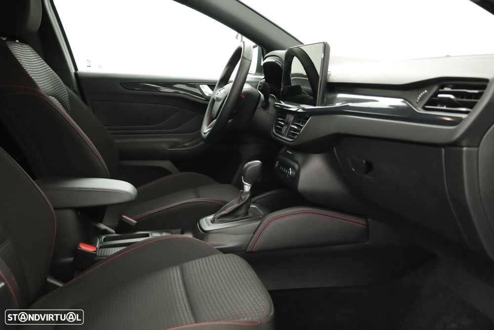 Ford Focus SW 1.0 EcoBoost MHEV ST-Line X Aut. - 20