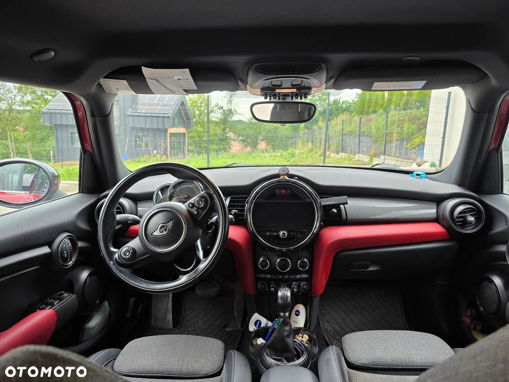 MINI Cooper Standard - 1