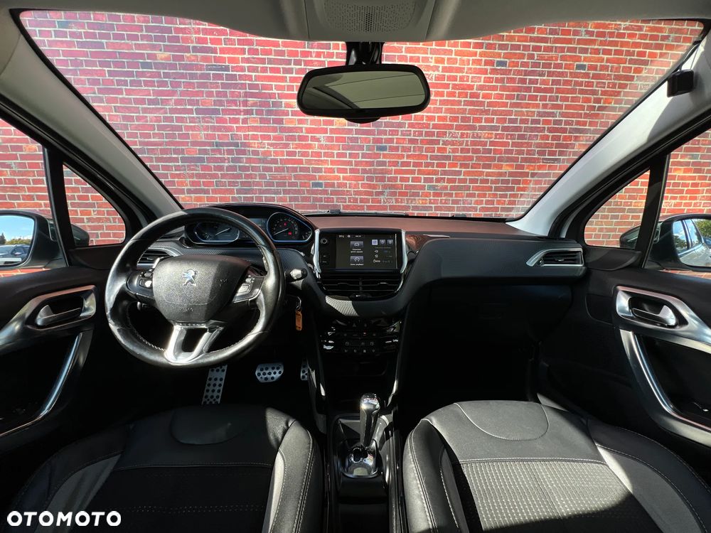 Peugeot 2008 - 6