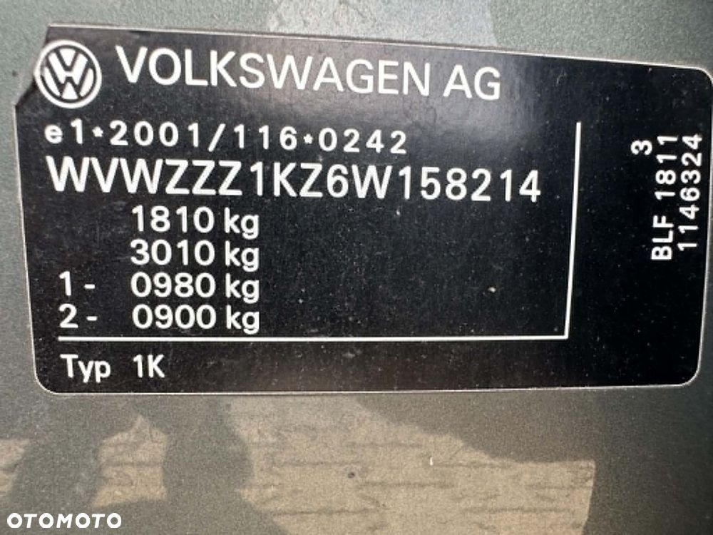 Volkswagen Golf 1.6 FSI Comfortline - 24