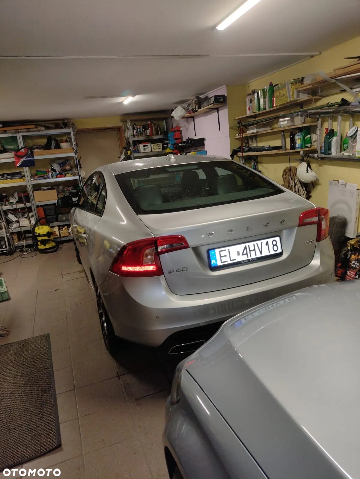Volvo S60 D2 Drive-E Momentum - 6
