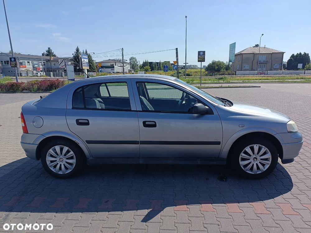 Opel Astra - 5