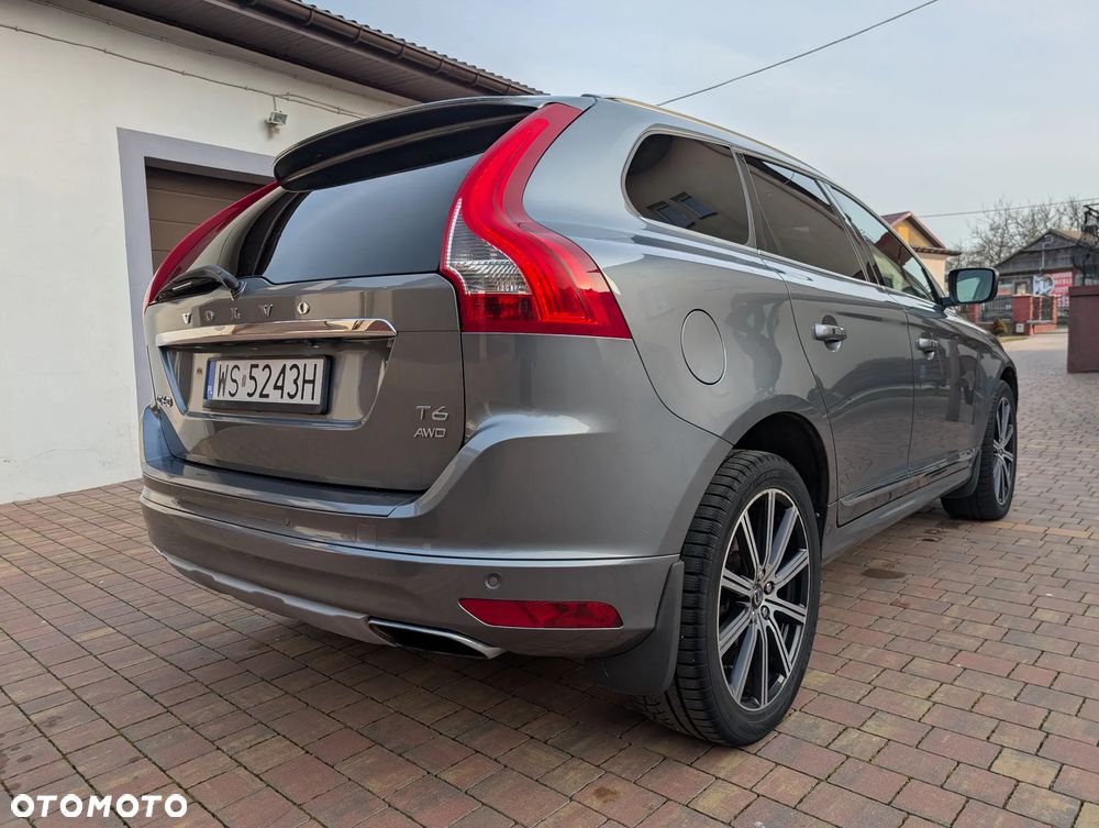 Volvo XC 60 T6 AWD Geartronic Inscription - 16