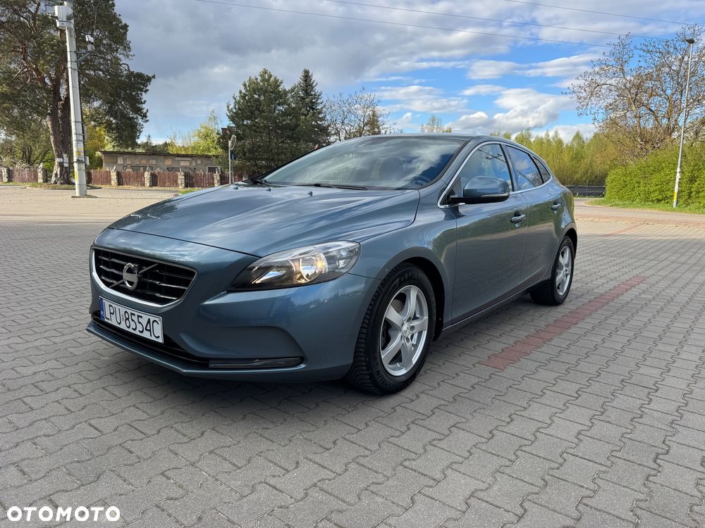 Volvo V40 D2 - 2