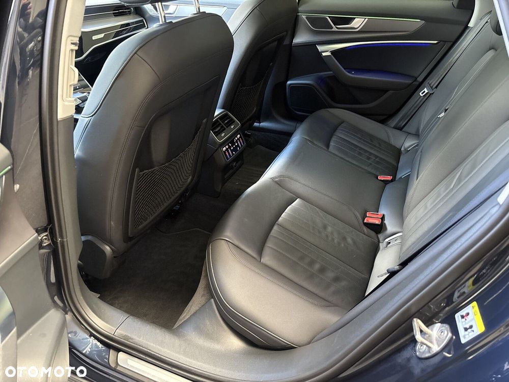 Audi A6 Allroad - 33