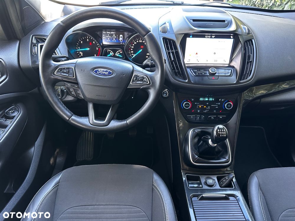 Ford Kuga 2.0 TDCi 4WD Titanium Plus - 30