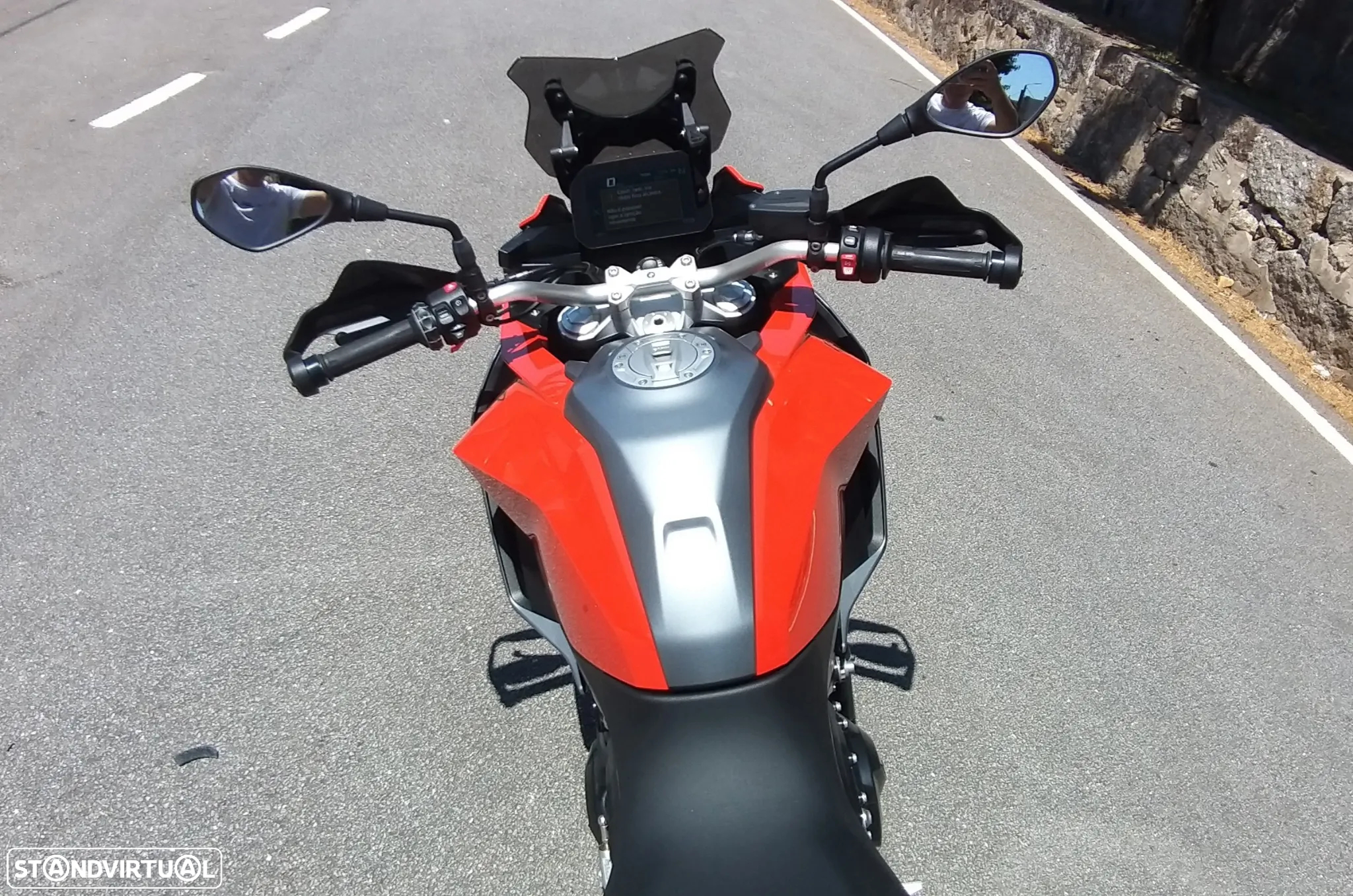 BMW F 900 XR - 13