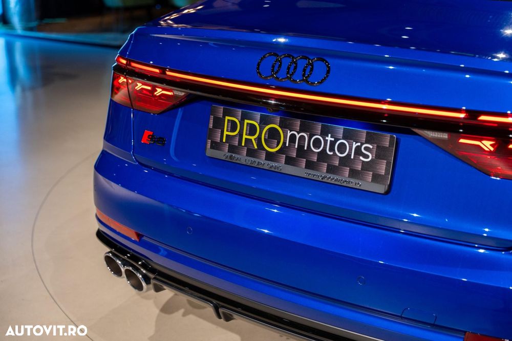 Audi S8 4.0 TFSI quattro Tiptronic - 34