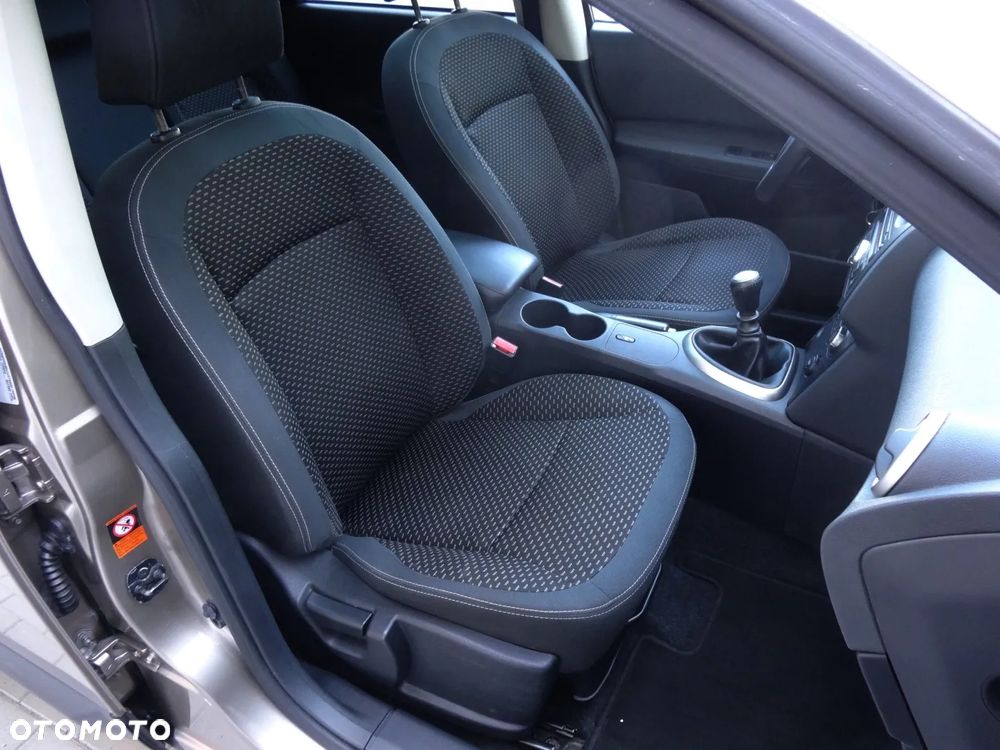 Nissan Qashqai+2 2.0 Tekna - 24