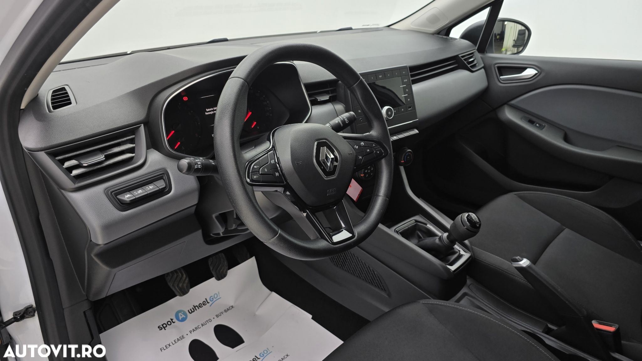 Renault Clio V 1.0 TCe Life - 13