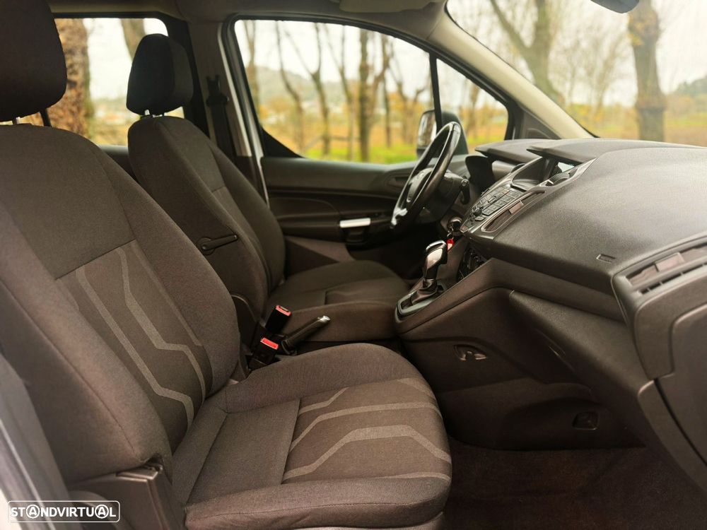 Ford Tourneo Connect - 10