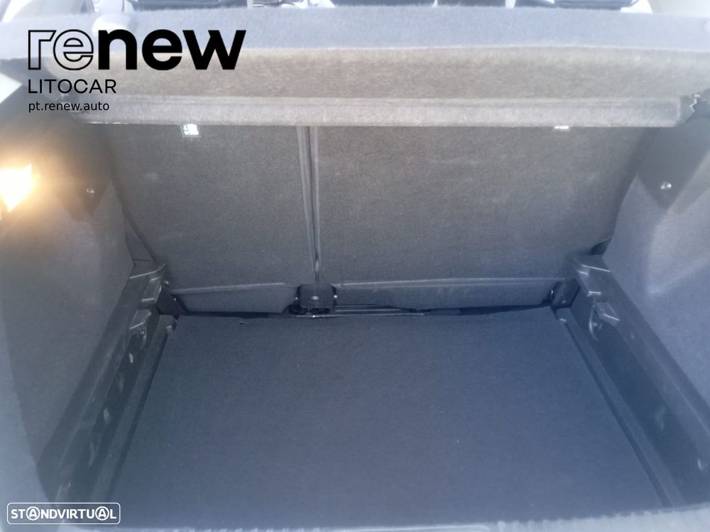 Renault Captur 1.0 TCe Techno Bi-Fuel - 11