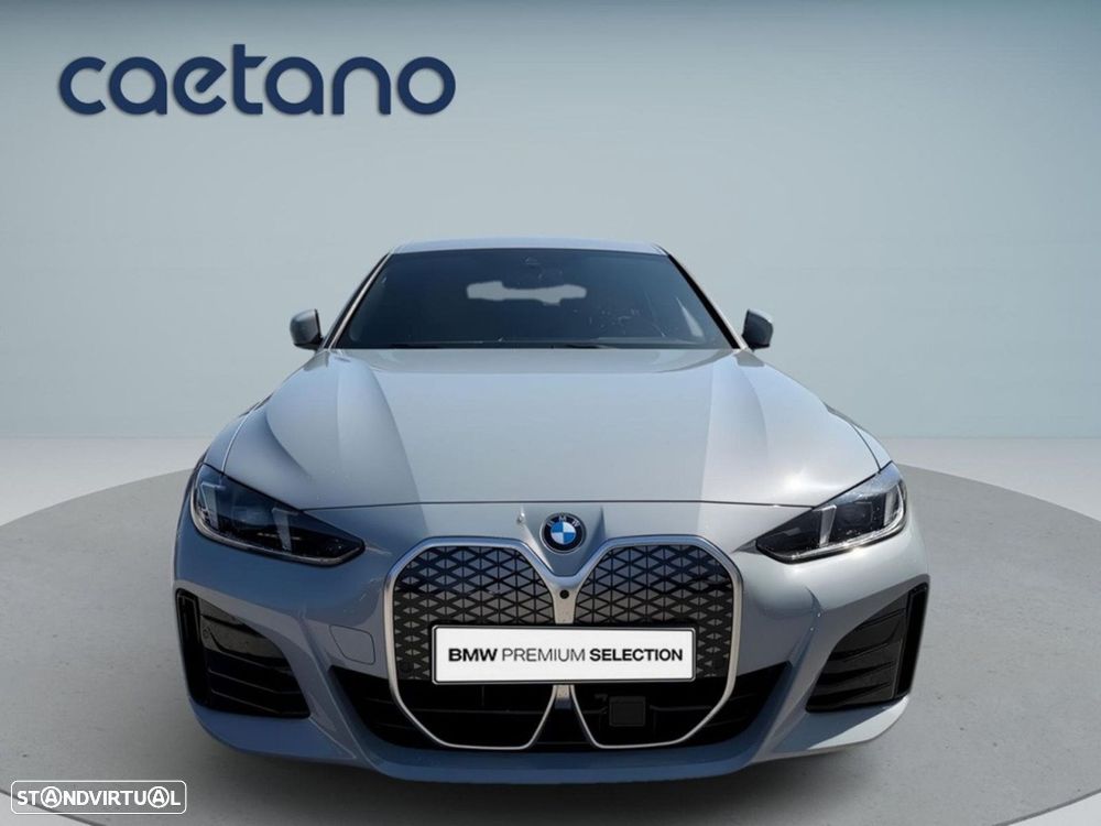 BMW i4 eDrive40 Pack Desportivo M - 2
