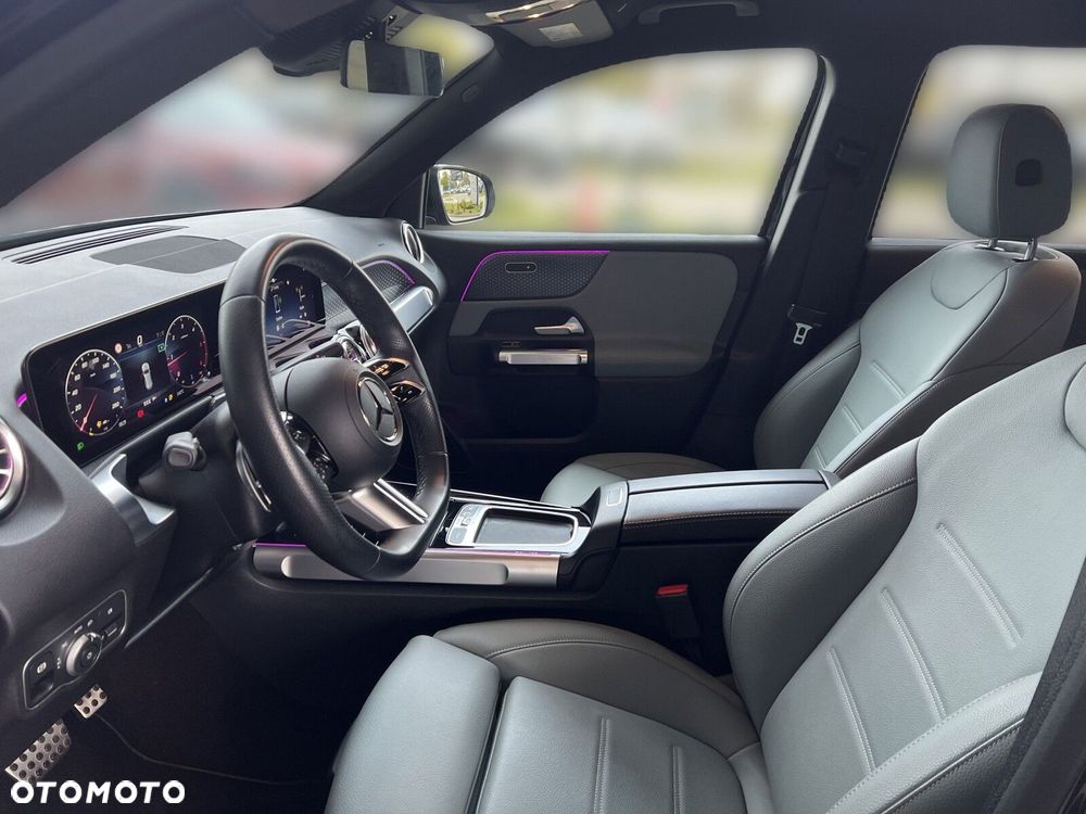 Mercedes-Benz GLB 200 d AMG Line 8G-DCT - 14