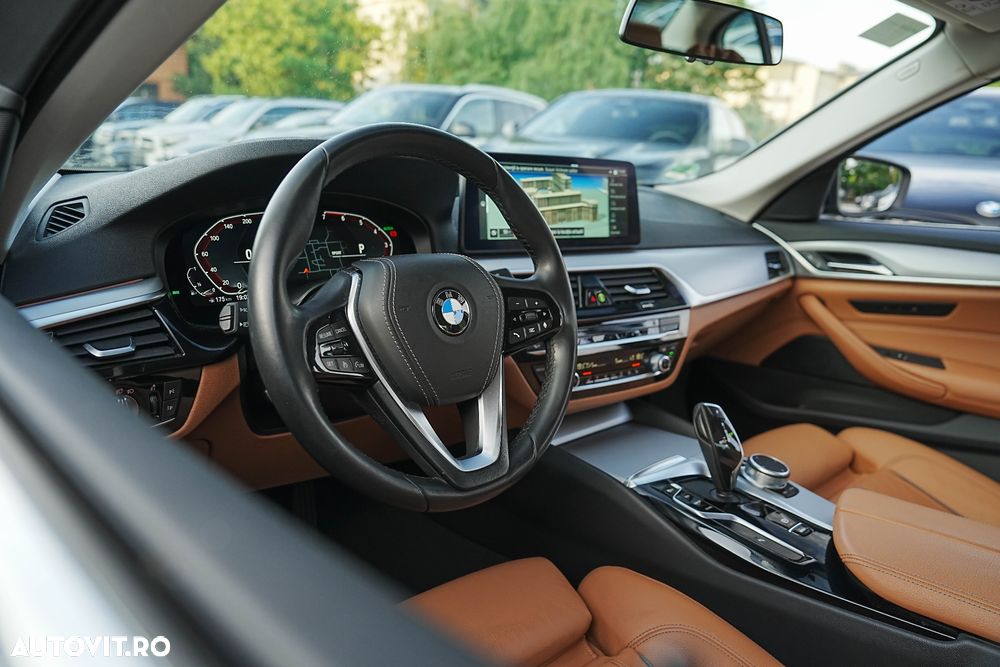 BMW Seria 5 520i Aut. - 22