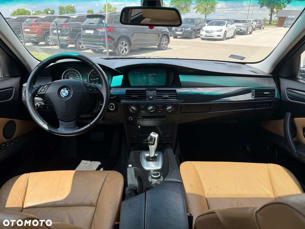 BMW Seria 5 520i Edition Exclusive - 20
