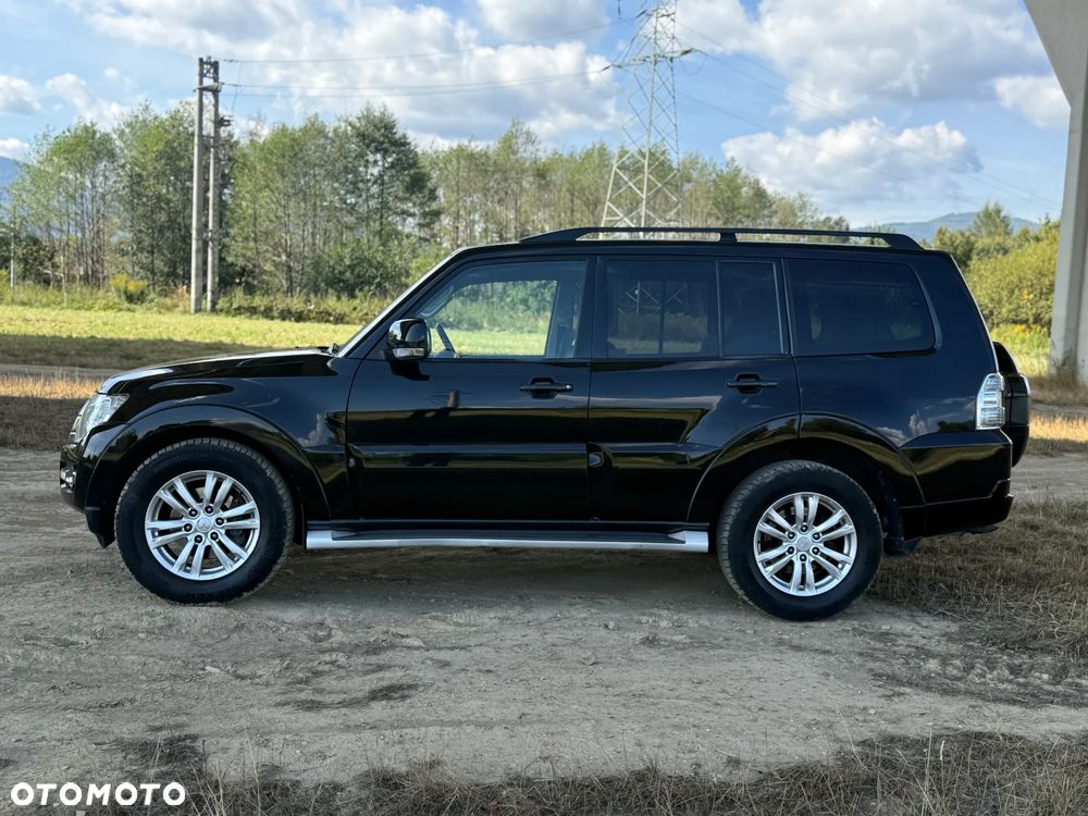 Mitsubishi Pajero 3.2 DID Instyle - 18