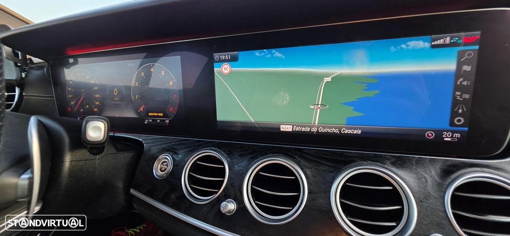 Mercedes-Benz E 53 AMG 4Matic 9G-TRONIC - 23