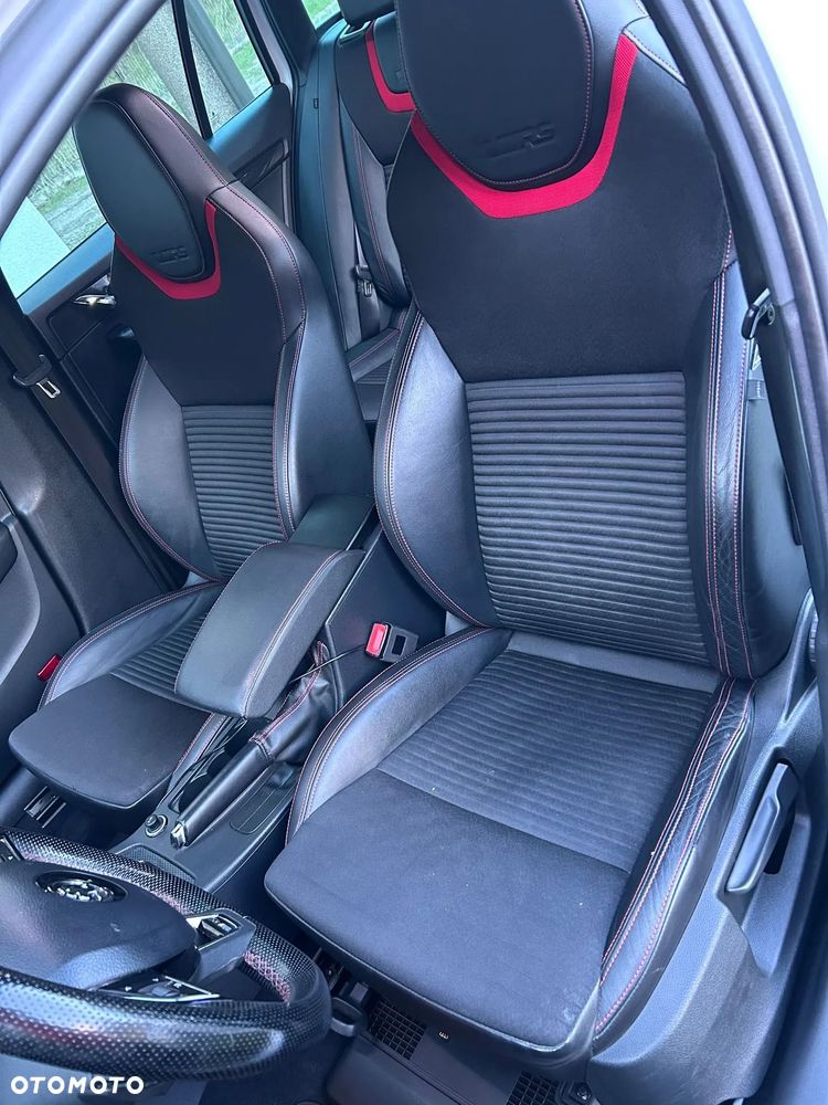 Skoda Octavia 2.0 TDI 4x4 RS DSG - 24