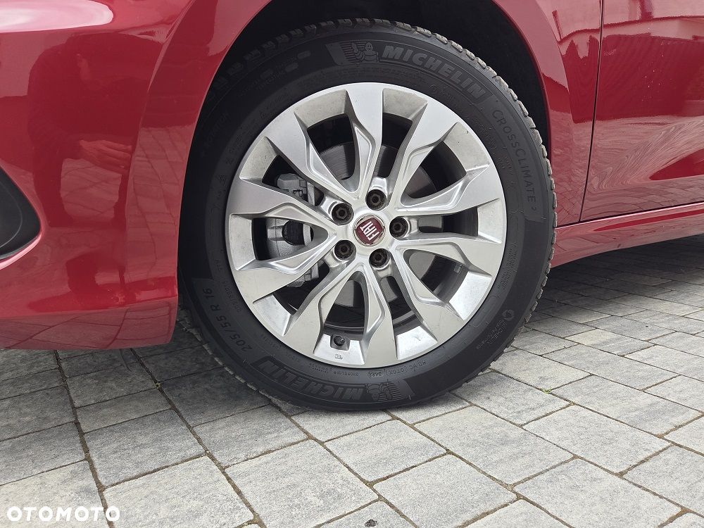 Fiat Tipo 1.4 16v Lounge EU6d - 29