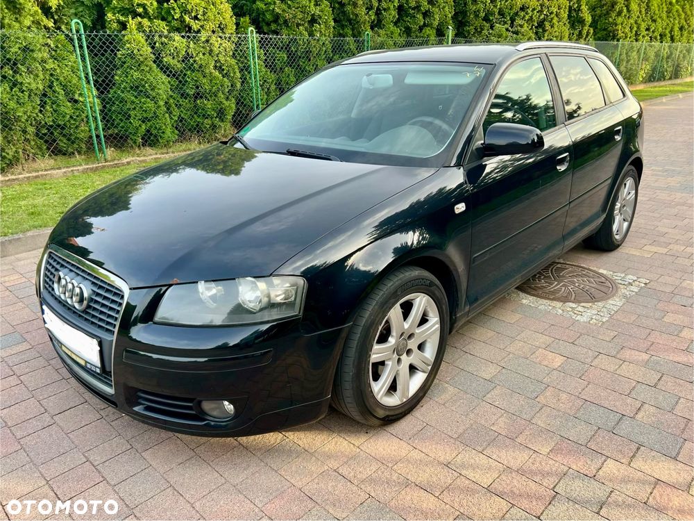 Audi A3 Sportback 1.6 FSI Ambition - 1