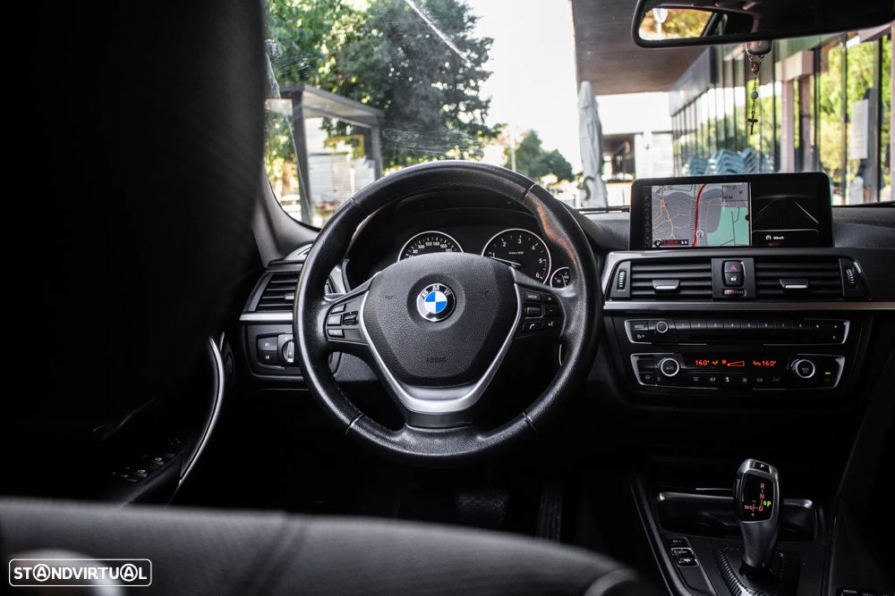 BMW 318 d Auto Line Modern - 29