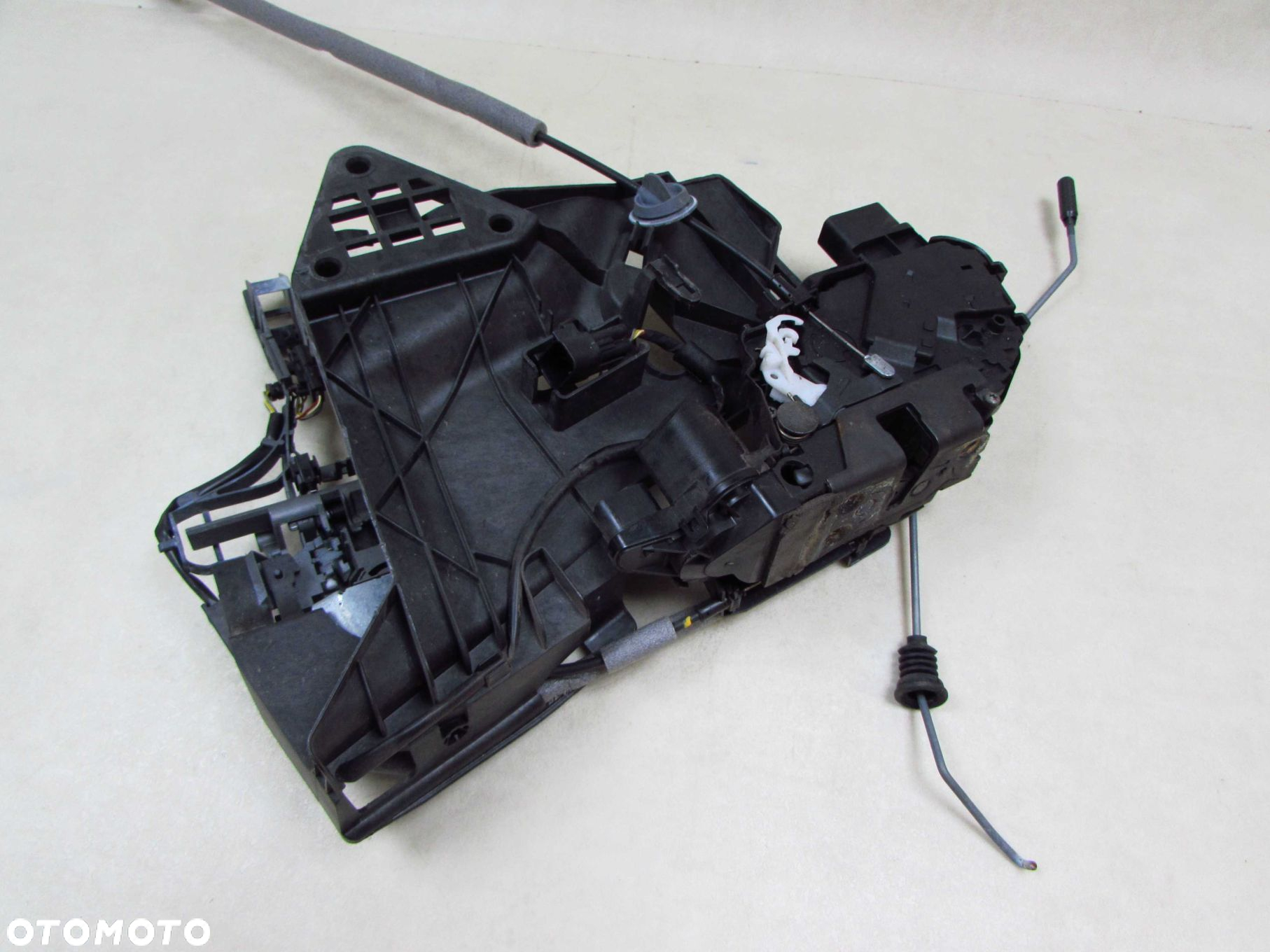 VOLVO V70 III S80 II XC70 III XC60 ZAMEK DRZWI LEWY PRZOD KEYLESS 10 PIN + 4 PIN 31253677 DOCIAG - 8