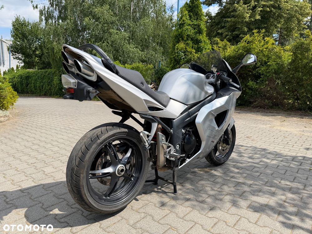 Triumph Sprint - 7