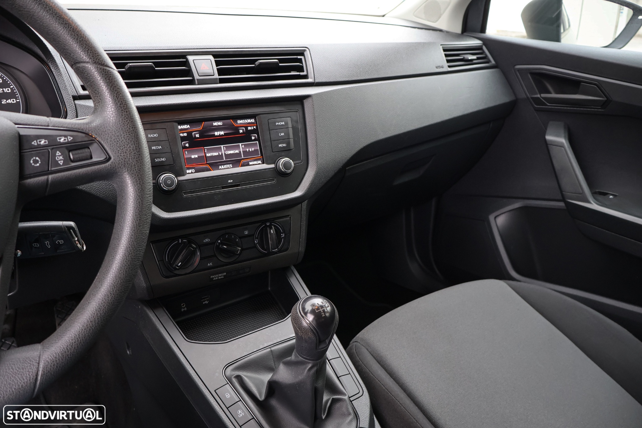 SEAT Ibiza 1.0 Reference - 15
