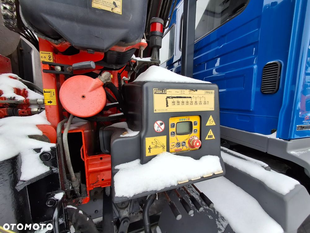 Mercedes-Benz Axor 1933 HDS FASSI F135 17 Metrów Żuraw Skrzynia Siodło Zawieszenie Resor 2010r Sprowadzony Przyczepa Do Przewozu Transportu Zbrojenia Zestaw Ciekawa Konfiguracja Niski Przebieg - 4