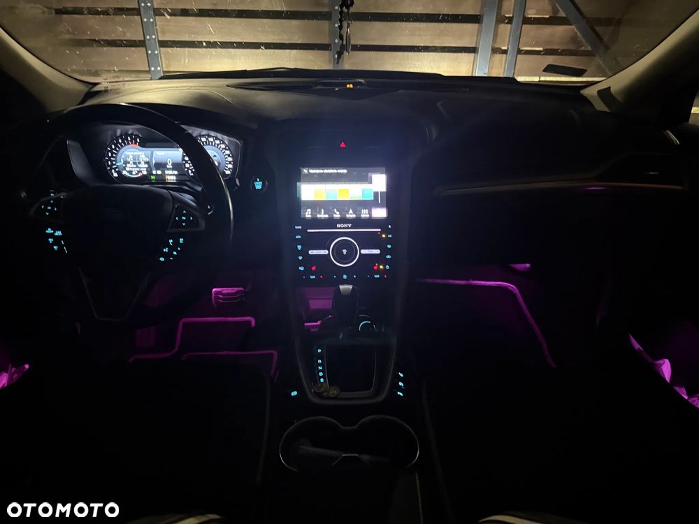 Ford Mondeo Vignale 2.0 TDCi PowerShift - 10