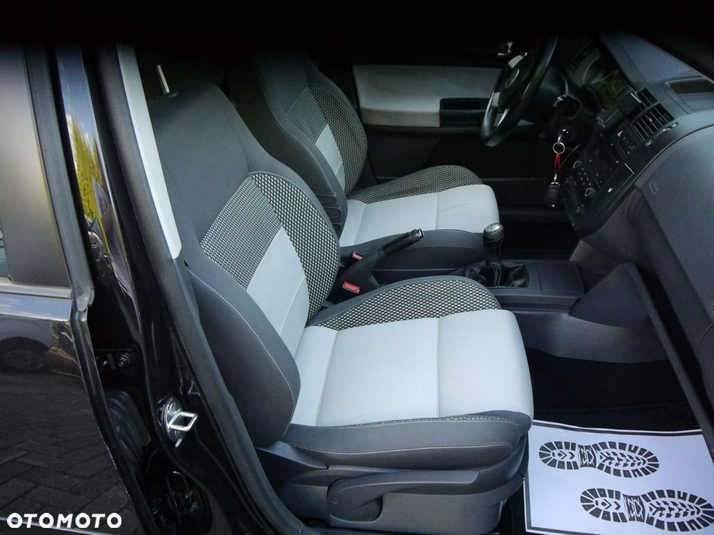Volkswagen Polo Cross - 25